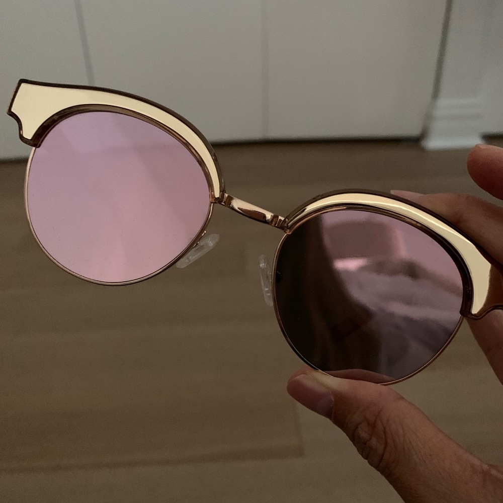 Le Specs Luxe Cleopatra Sunglasses